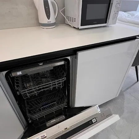 Air Conditioned 1 Vienna Gate, 3 Apartment Bratislava
